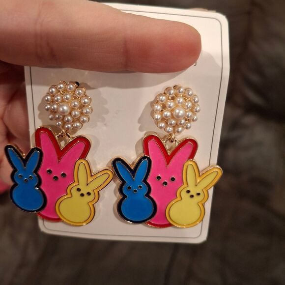 3 For 26 - Easter Peeps Pearls Earrings - Picture 8 of 8